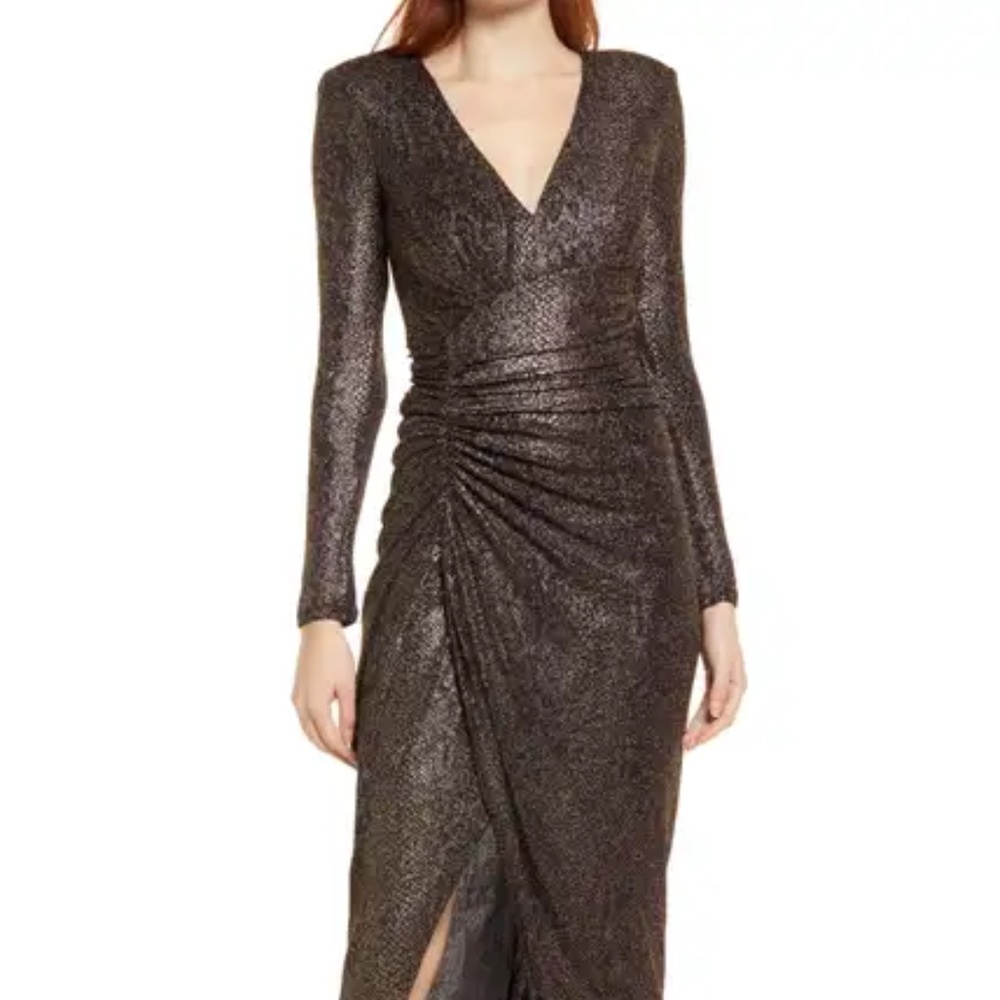 Vince Camuto Metallic Snake Print Long Sleeve V-Neck Gown SIZE 14
